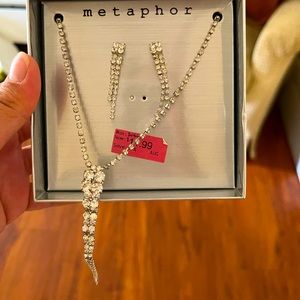 Earrings and Necklace Set, Elegant